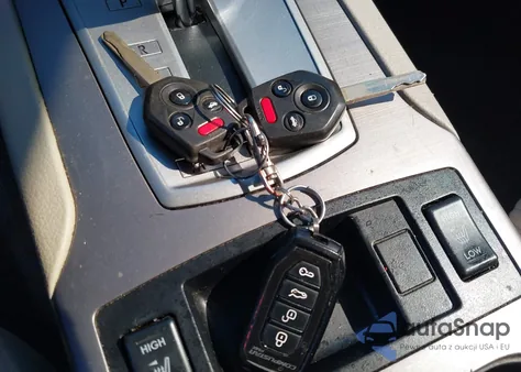 2014 Subaru Outback 2.5I Premium from USA, damaged, VIN 4S4BRBCC1E3270727